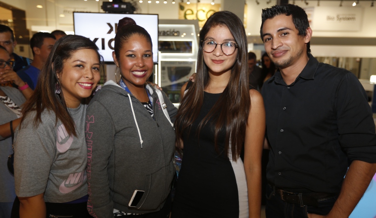 3. Sonia Colona, Ingrid Herazo, Guadalupe Alvarado y Antoni Almillátegui.