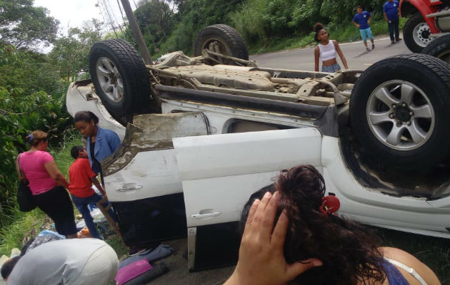 Seis personas lesionadas en un accidente de tránsito en Puerto Pilón. Foto/Diómedes Sánchez
