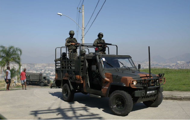 Las fuerzas de seguridad entraron a tres complejos de favelas.Foto: EFE.