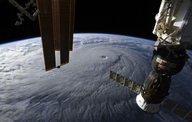 Imagen de la Nasa que capta desde el espacio al huracán Lane. Foto: AP.