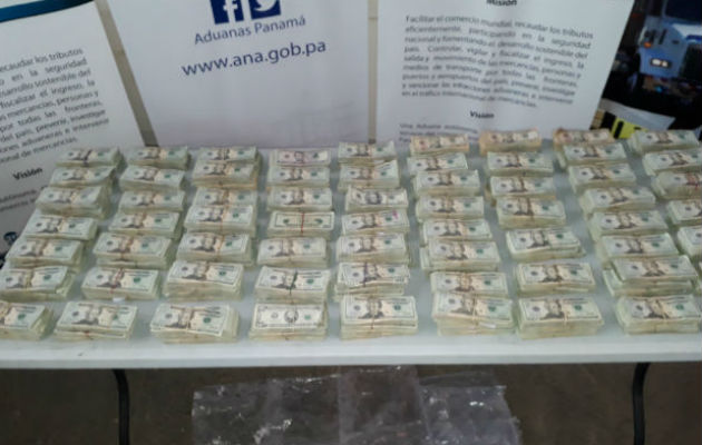 Guatemalteco contrabandeaba dinero en tanques de masilla blanca. Foto/José Vásquez