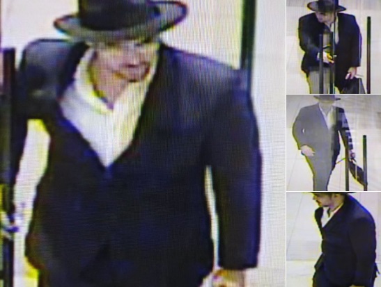 El sujeto ingresó al local vestido de saco y sombrero. Sacó un arma y se llevó la mercancía. Foto: Redes sociales.