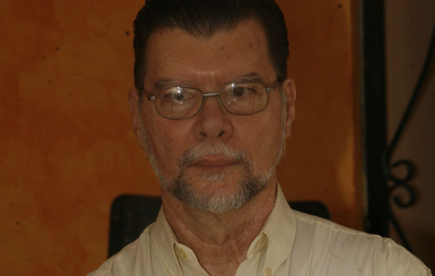 Cuentista panameño Enrique Jaramillo Levi. Foto: Archivo.