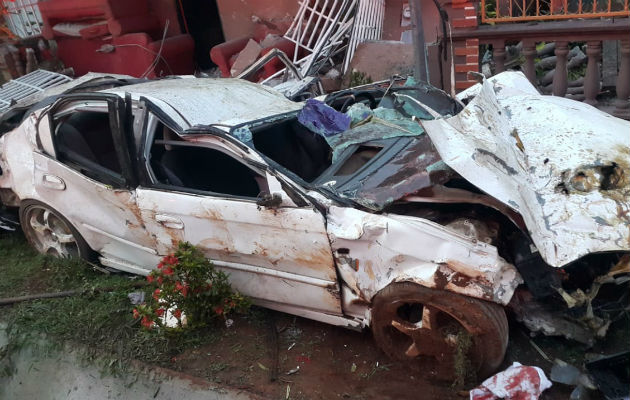 Se estrelló con una casa, la prueba del guarómetro salió positiva. Foto/Mayra Madrid