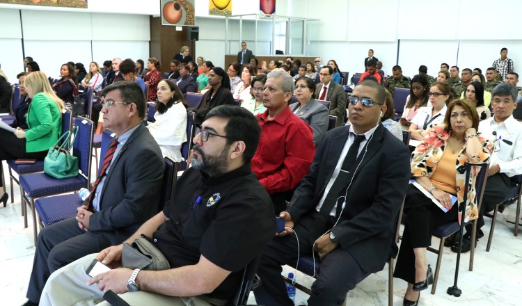 Red Nacional de Discapacidad realizó foro. Foto: Cortesía