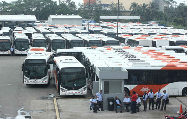 Los actuales buses están en el 50% de su vida útil. Foto: Archivo