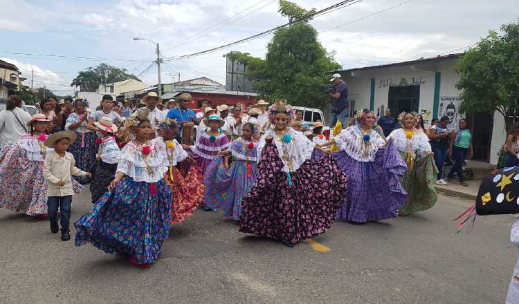 La picarona es la pollera más popular del pueblo antonero. 