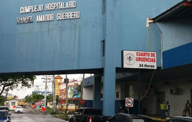 La mujer fue llevada al Complejo hospitalario Dr. Manuel Amador Guerrero en Colón. Foto: Diómedes Sánchez.   