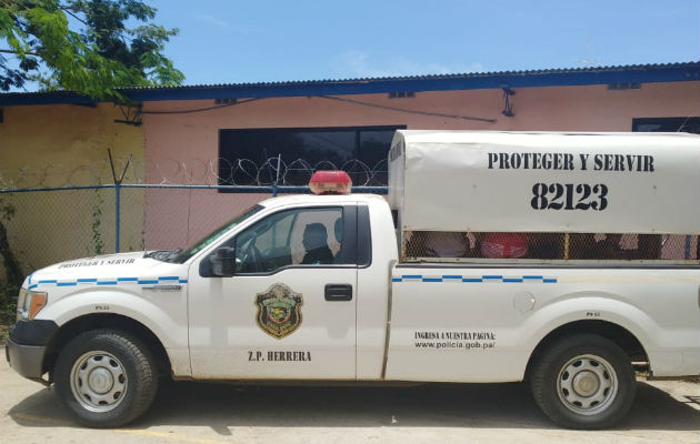 Se activaron retenes en Chitré, donde se logró interceptar el auto con los sujetos. Foto: Thays Domínguez.