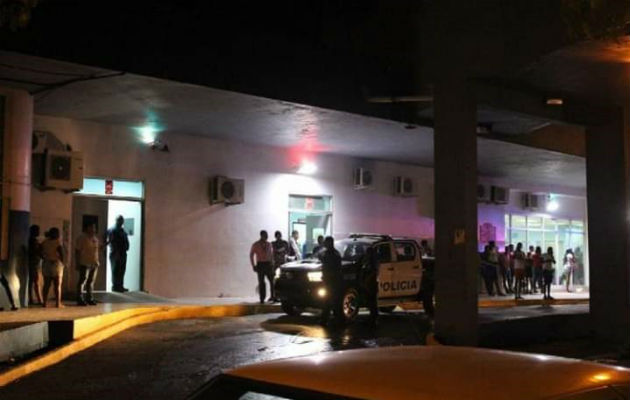 El hecho ocurrió pasada las 10:00 de la noche, del domingo 13 de octubre, en uno de los edificios de Alto de Los Lagos en Colón.