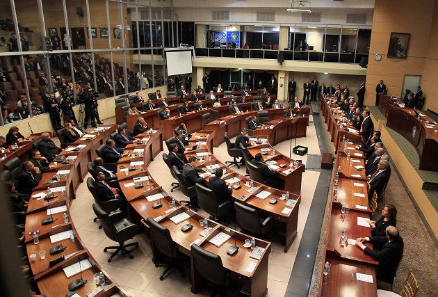 La discusión de las reformas se dividió en tres bloques. Foto: Panamá América.