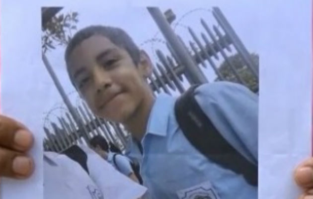 El menor corresponde al nombre de Jafeth Tejeira de 13 años quién cursa el séptimo grado en el Colegio Arnulfo Madrid y reside en el sector de Los Abanicos en David.