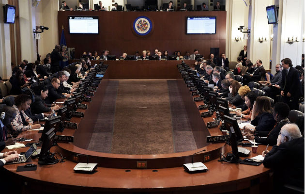  Vista  de la reunión extraordinaria del Consejo Permanente de la OEA sobre Bolivia, en Washington. Foto: EFE.