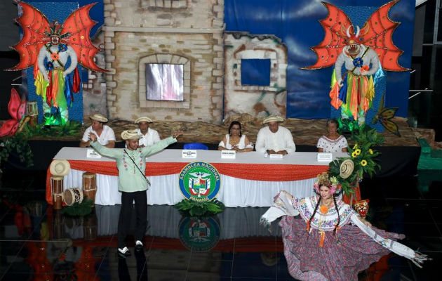 La Unión de Santeños residentes Juan Díaz anunciaron actividades.