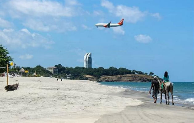 El regente del turismo panameño, Iván Eskildsen, se reunirá con el Departamento de Mercadeo de los Destinos Turísticos de KLM y Air France. Foto: ATP.