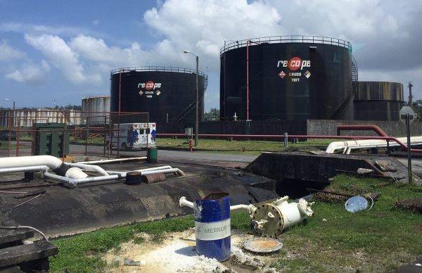 El proyecto involucraba a la estatal Refinadora Costarricense de Petróleo.