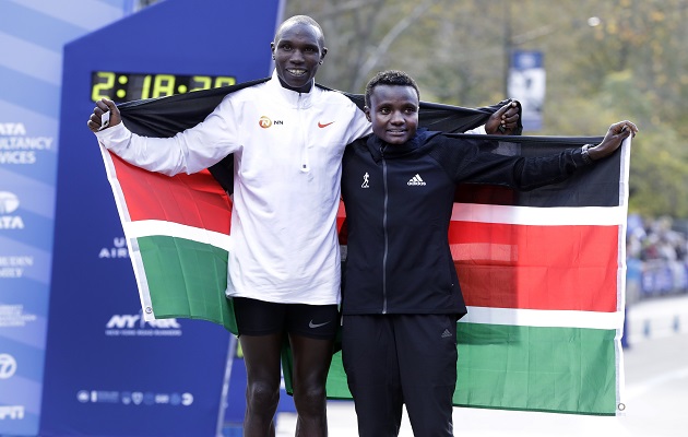 Kamworor y  Jepkosgei en la premiación.