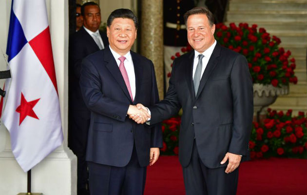 Durante su gestión presidencial Juan Carlos Varela viajó tres veces a China. Foto: Archivo.