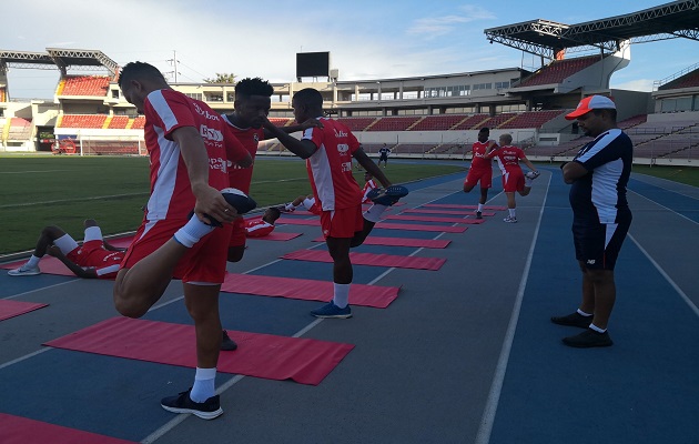 Jugadores panameños en los entrenamientos. Foto:@Fepafut