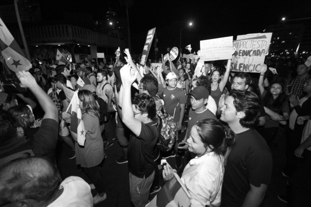 ¿Puede una ley quitarle al pueblo, como soberano, su propio derecho a convocarse para constituir su gran pacto político, su gran pacto social, reflejado en una nueva Constitución? Foto: Alexander Santamaría. Epasa.