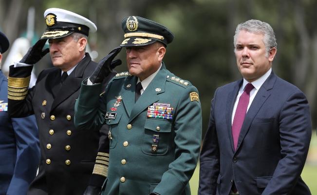 La desaprobación a la gestión de Iván Duque, que asumió el cargo el 7 de agosto del año pasado, se debe principalmente al manejo que le ha dado a temas como la corrupción, el medioambiente, el costo de vida y la inseguridad. FOTO/AP