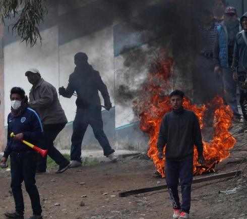 Simpatizantes de Evo protestan. FOTO/AP