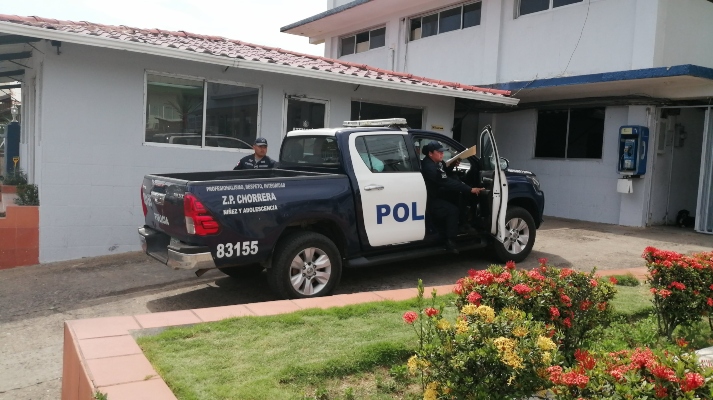 Un 20% de los adolescentes fueron retenidos en sitios en donde se expenden bebidas alcohólicas. FOTO/Eric Montenegro