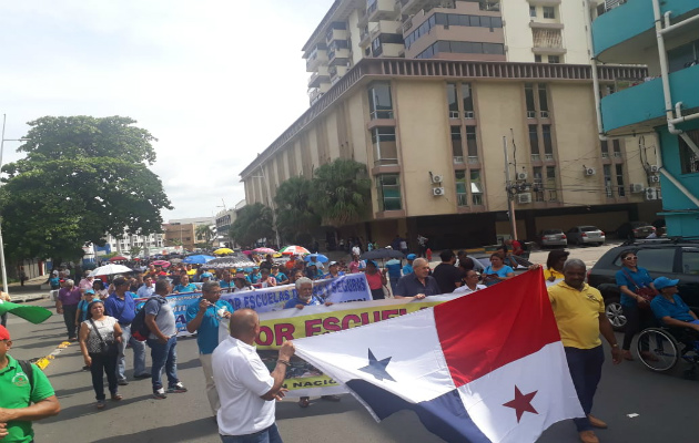 Los educadores suman apoyo a la marcha./Archivo