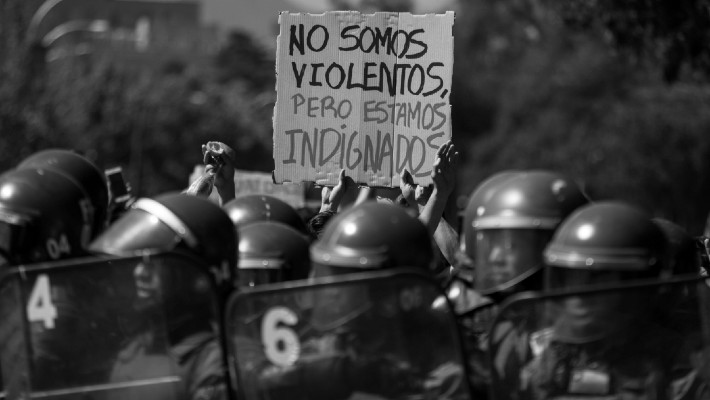 El aumento del precio del pasaje del Metro de Santiago, fue lo que originó la protesta social en Chile. Foto: EFE.