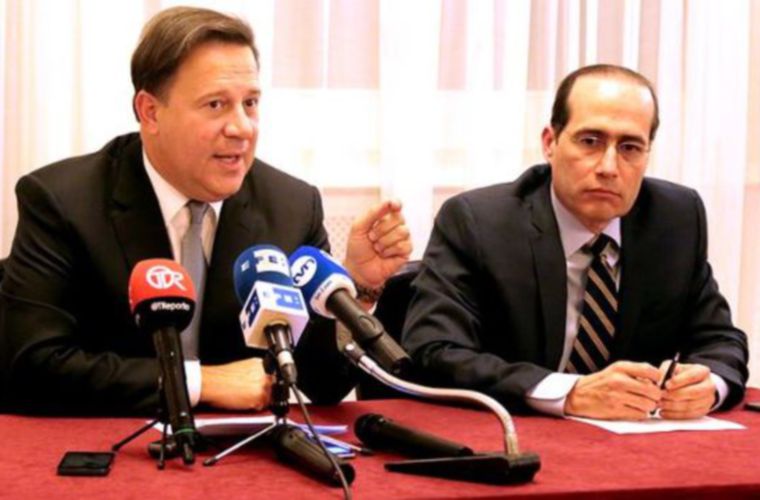 Juan Carlos Varela junto al exemabajdor de Panamá en Italia, Fernando Berguido.