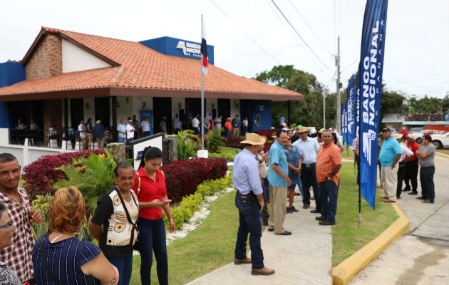 La nueva sede del Banco Nacional en Herrera, facilitará los pagos que reciben los beneficiarios de los programas sociales.