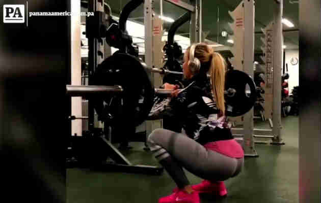 Mujeres al gimnasio.