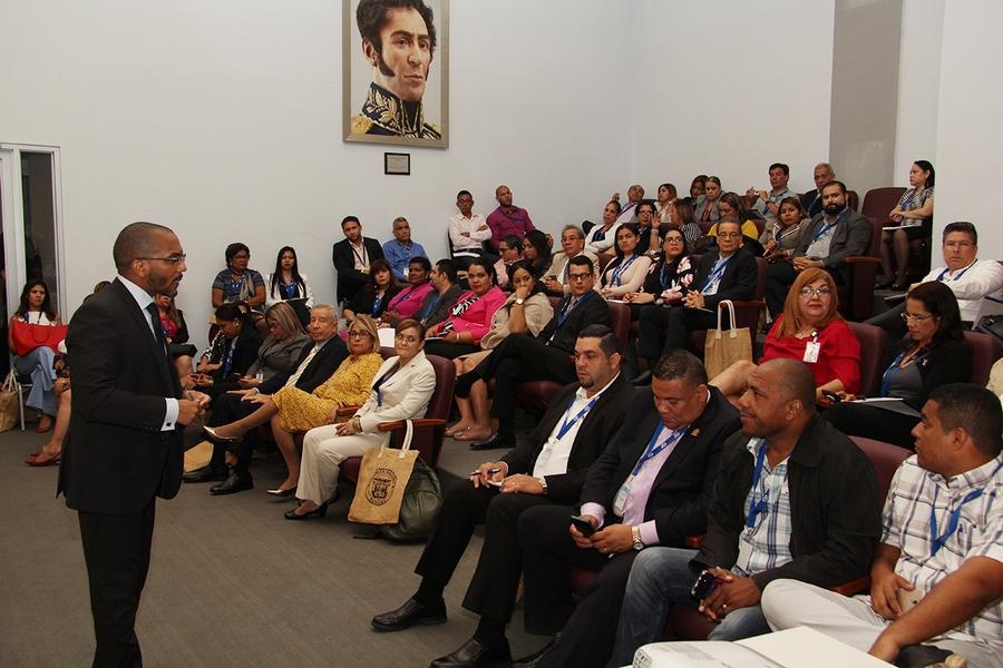 Actualmente los diputados están en receso hasta el 2 de enero de 2020. Foto: Asamblea Nacional.