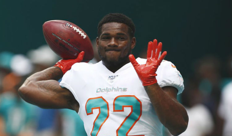 Mark  Walton era  running back de los Dolphins de Miami. Foto AP 