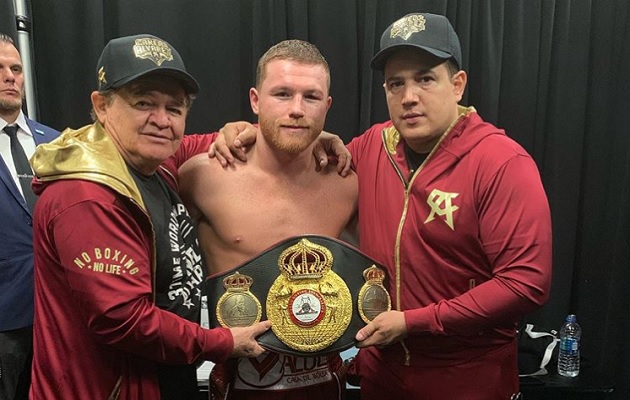 Canelo es tetracampeón mundial.