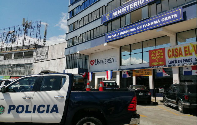 Una llamada anónima sobre la conducta del docente puso en alerta a las autoridades de la DIJ. Foto: Eric A. Montenegro.