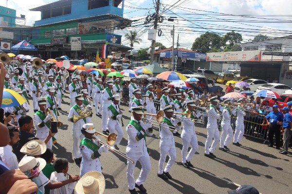 De las 73 bandas de música que asistirán, 51 son de colegios públicos y particulares del país, 23 bandas independientes; además de tres bandas cristianas.