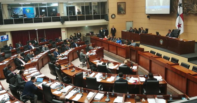 La Asamblea Nacional debe ratificar tres magistrados principales y seis suplentes. Foto: Panamá América.