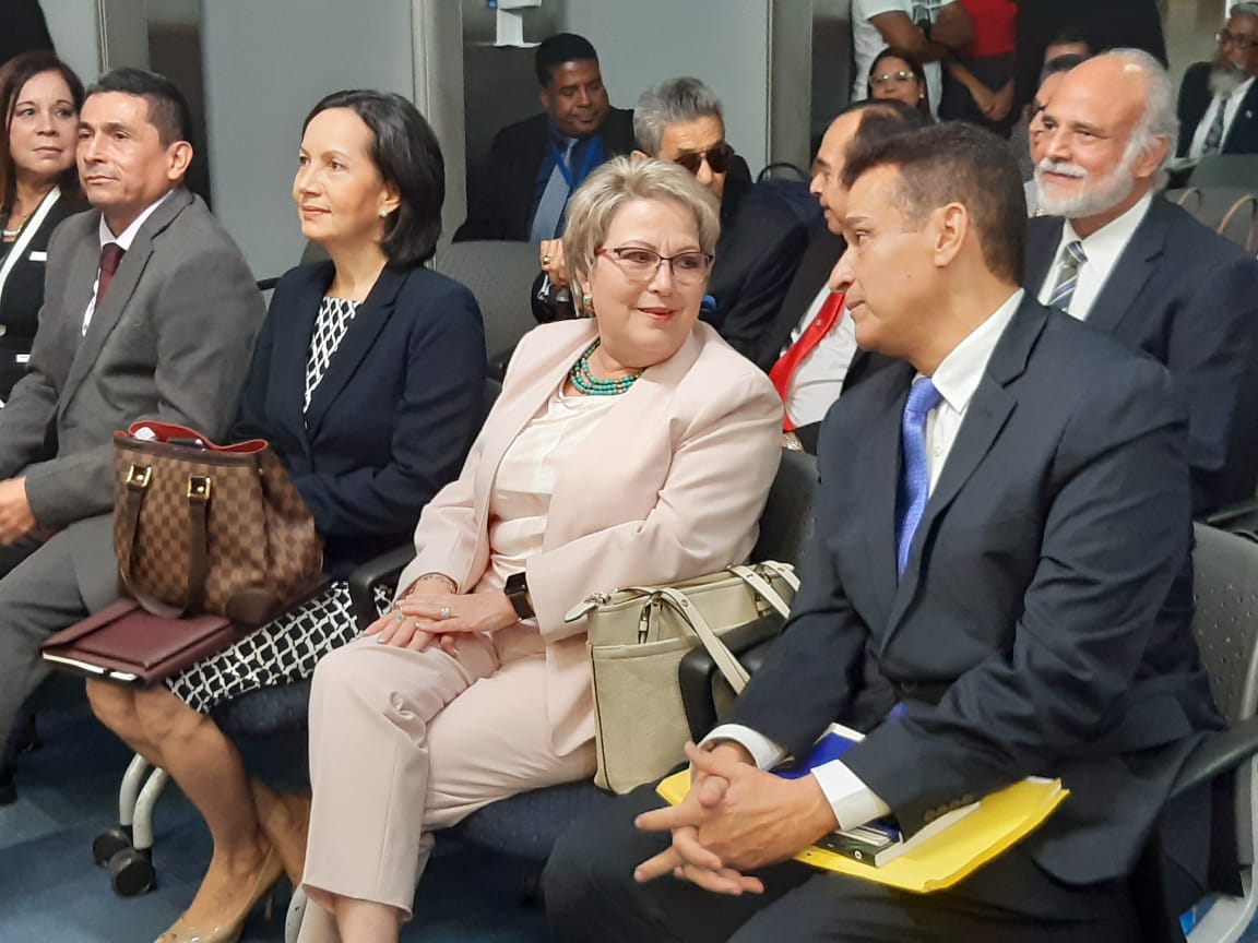 Los magistrados designados por Laurentino Cortizo deben ser ratificados por el Pleno de la Asamblea Nacional. Foto: Francisco Paz.