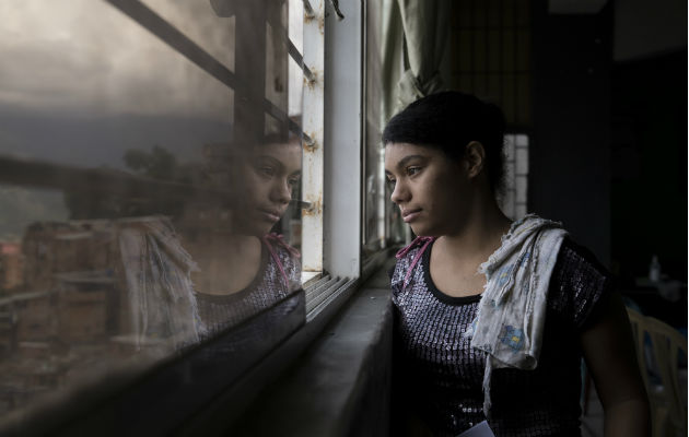 Daniela Serrano perdió por desnutrición a su hija de 8 meses este año, tras ser rechazada por tres hospitales. Foto/ Fabiola Ferrero.