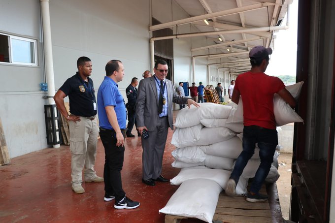 Los 550 quintales de arroz se encontraban en un contenedor identificado.