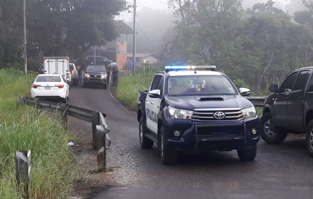 Al lugar llego una ambulancia del 911, pero los paramédicos dictaminaron el deceso de la mujer. Foto: Diómedes Sánchez S.