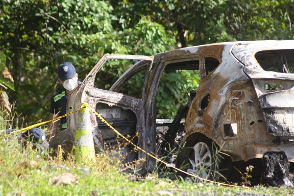 El sitio en donde fue encontrado el vehículo había sido utilizado para almacenar material empleado en la construcción de la carretera hacia La Honda. Foto/Eric Montenegro