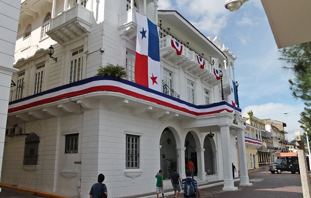 La Presidencia también gastará 21 mil dólares en artículos de emergencia y limpieza. Foto: Panamá América.
