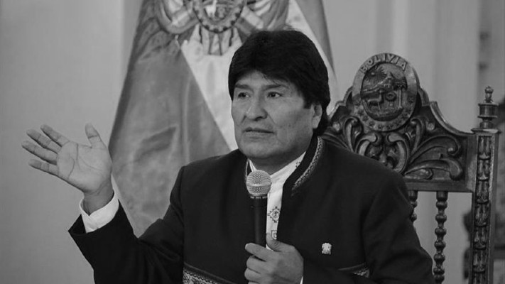 El expresidente de Bolivia, Evo Morales, cayó en la lista de esos gobernantes que buscan eternizarse en el poder rompiendo todos los límites del poder. Foto: EFE.