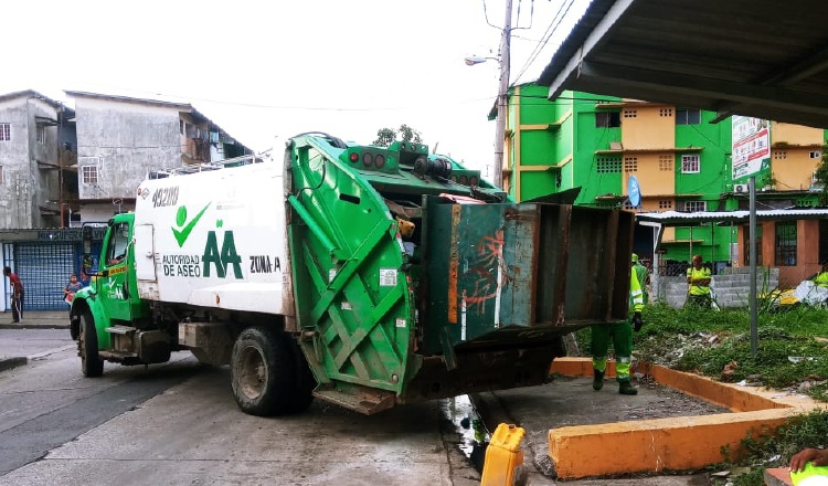 Más de $195 mil costará la lavada de cada camión de la Autoridad de Aseo Urbano y Domiciliario. Twitter