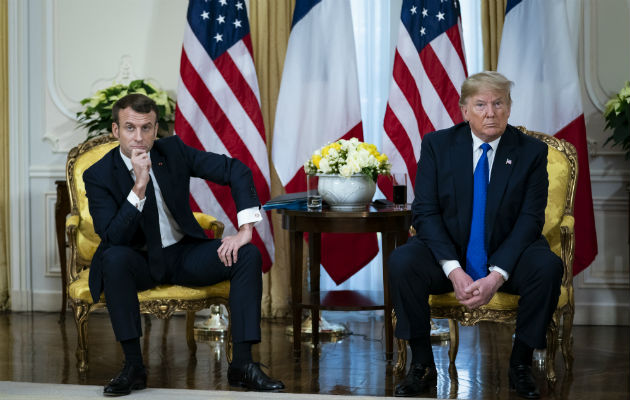 El presidente Emmanuel Macron, de Francia, horrorizó a muchos líderes europeos con comentarios desdeñosos sobre la OTAN y EE. UU., pero muchos coinciden con él en que Europa necesita más independencia en política exterior. Macron con el presidente Donald J. Trump en Londres. Foto/ Al Drago.