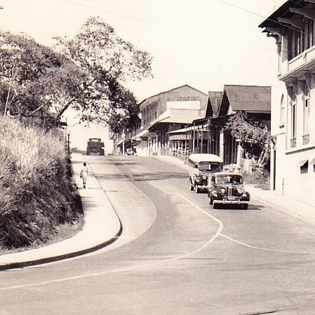 Bajada de la Avenida 4 de Julio, en 1930. Foto: Panamá Vieja Escuela.