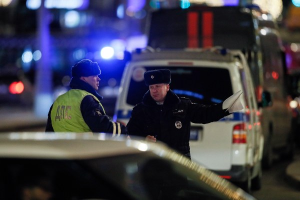 Según otros medios, varias personas habrían muerto en el ataque, entre ellos asaltantes y agentes de los servicios de seguridad. FOTO/AP