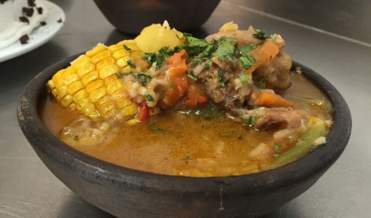 Un buen sancocho contribuye  a que la persona se sienta mejor. Pixabay